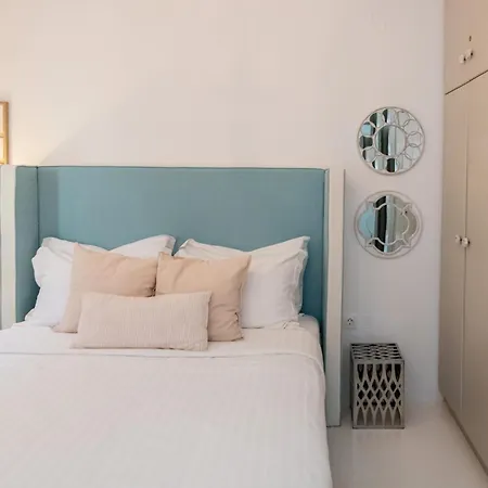 By Eneatinos - 3br Seaview Tínos