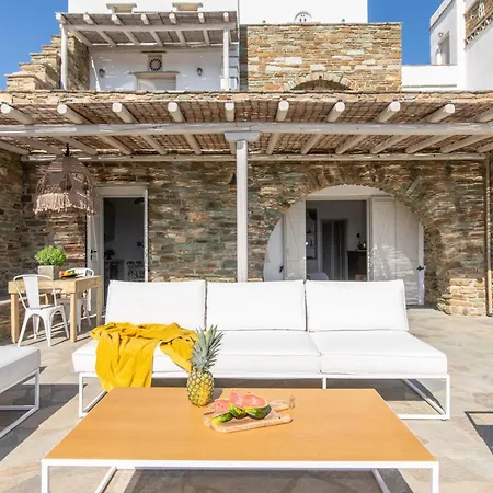 By Eneatinos - 3br Seaview *