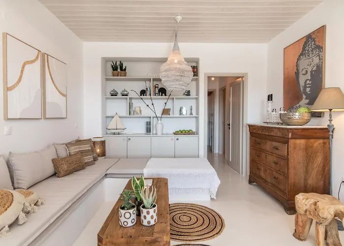 By Eneatinos - 3br Seaview Tínos